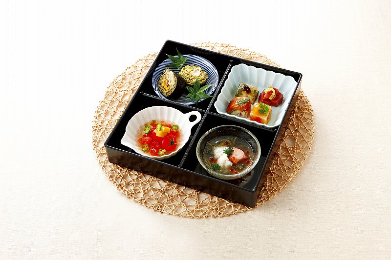 四つ仕切り 風セット 54600045 KOYO 花伝 JAPANESE TABLEWARE vol.12