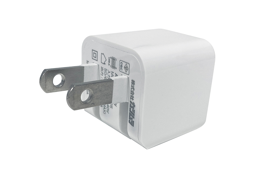 AC-USB-1A リバーシブル WH - 画像 (2)