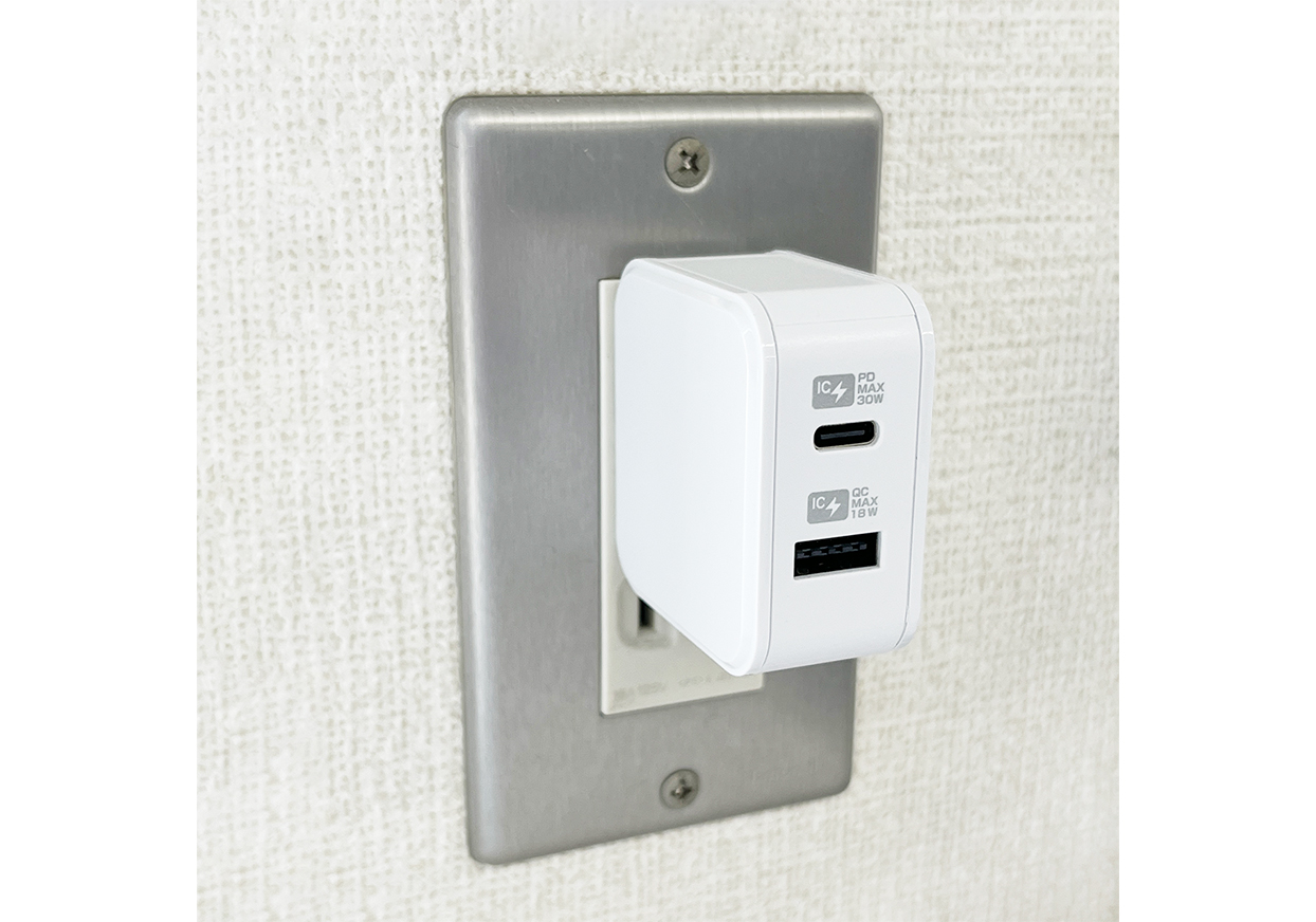 AC USBA+C PD30W 自動識別 リバーシブル - 画像 (3)