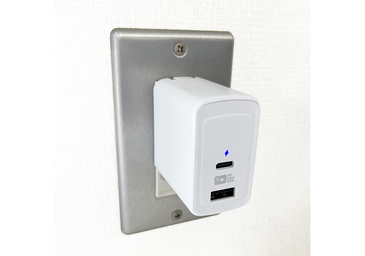 AC USBA+C PD65W 自動識別 リバーシブル - 画像 (3)