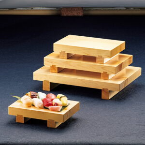 桧本柾盛台 すしげた 36×24×H7cm 鮨道具 にぎりすし 刺身 盛り付け台 盛込器 すし道具 すし下駄 盛り込み皿 盛器 刺身 盛付き皿 お寿司 盛り込み器 盛込み皿 刺身皿 お寿司皿 鮨皿 お刺身皿 木製皿 盛込み皿 盛込み器 鮨皿 すしげた 寿司ゲタ 盛付ゲタ 寿司台 鮨台 鮨