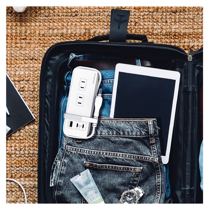 旅行用電源タップAC4 USBA+C2 PD45W 1m リバーシブル - 画像 (7)
