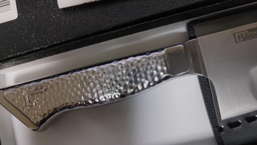 グレステン 724TM レビュー|24cm牛刀(Mタイプ)の切れ味と刃離れを元料理人が解説 商品写真2